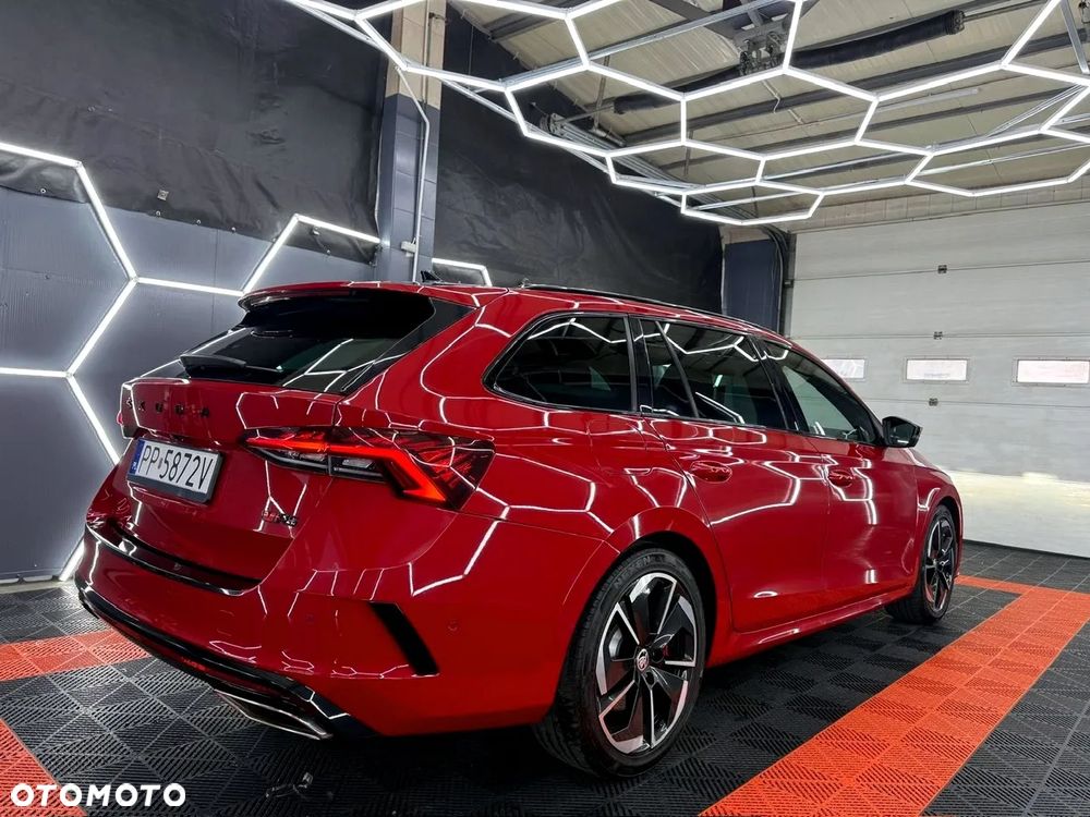 Skoda Octavia 2.0 TSI GPF RS 245 DSG - 10