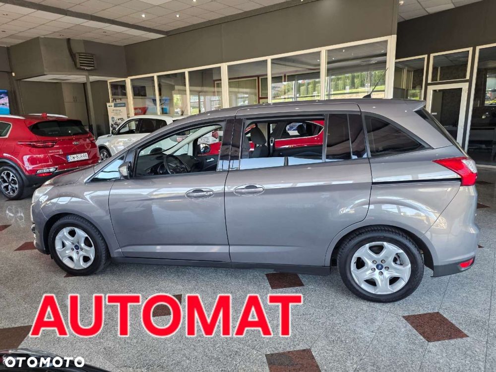 Ford Grand C-MAX - 11
