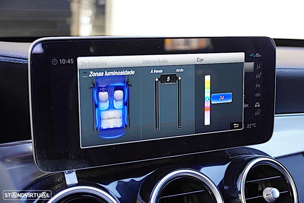 Mercedes-Benz C 300 de AMG Line - 28