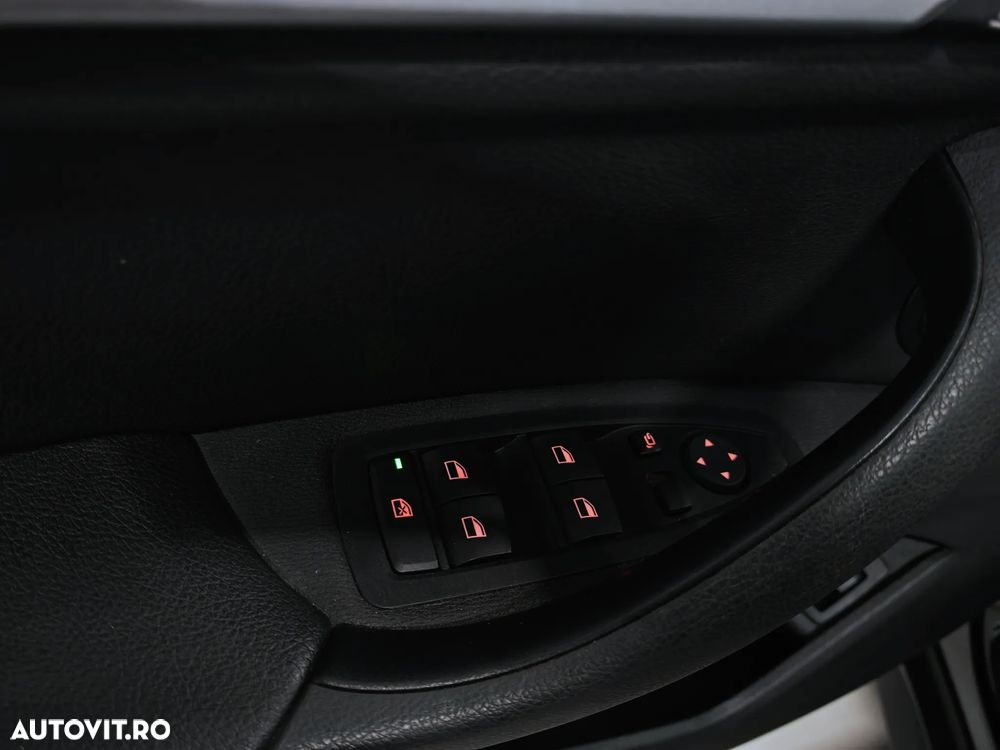 BMW X1 xDrive25e AT PHEV - 27