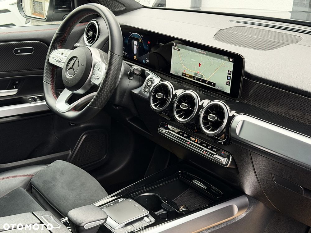 Mercedes-Benz GLB 220 d 8G-DCT AMG Line - 34