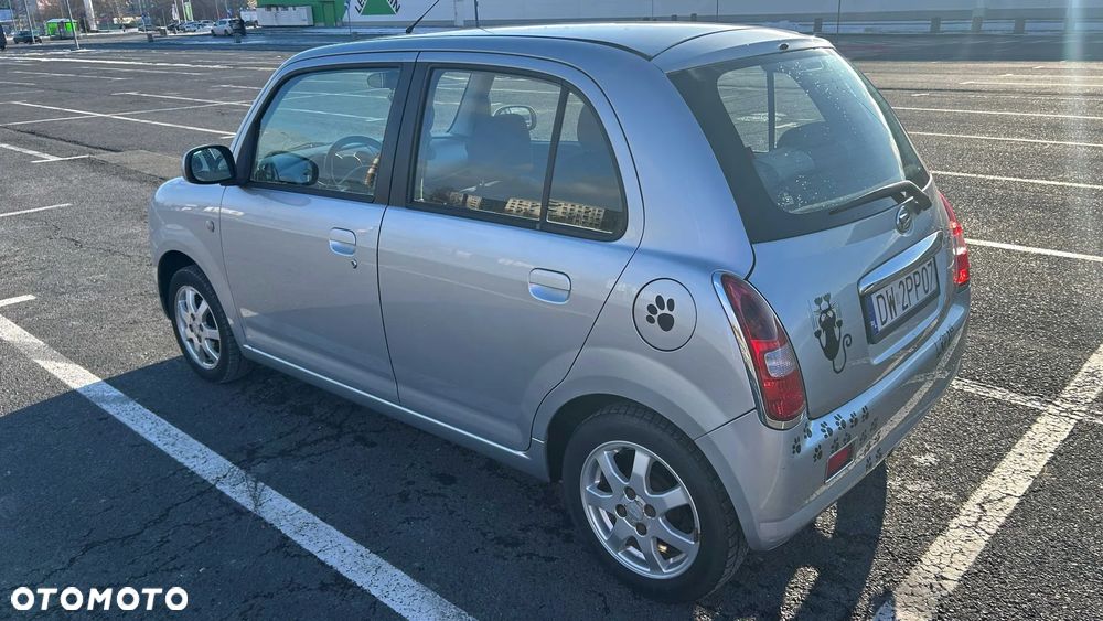 Daihatsu Trevis 1.0 - 8