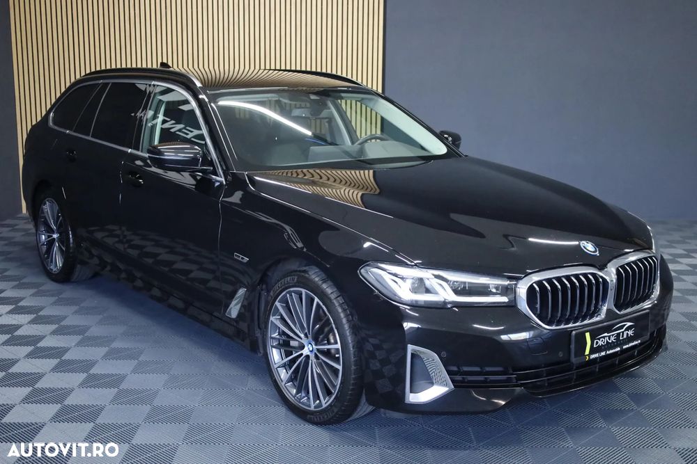 BMW Seria 5 530e Touring Aut. Luxury Line - 4