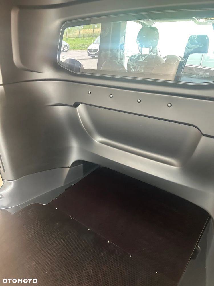 Mercedes-Benz Sprinter - 35