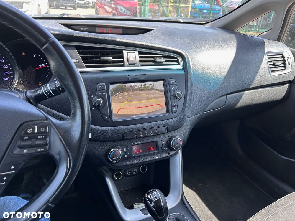 Kia Ceed 1.6 CRDi 136 ISG Edition 7 - 11