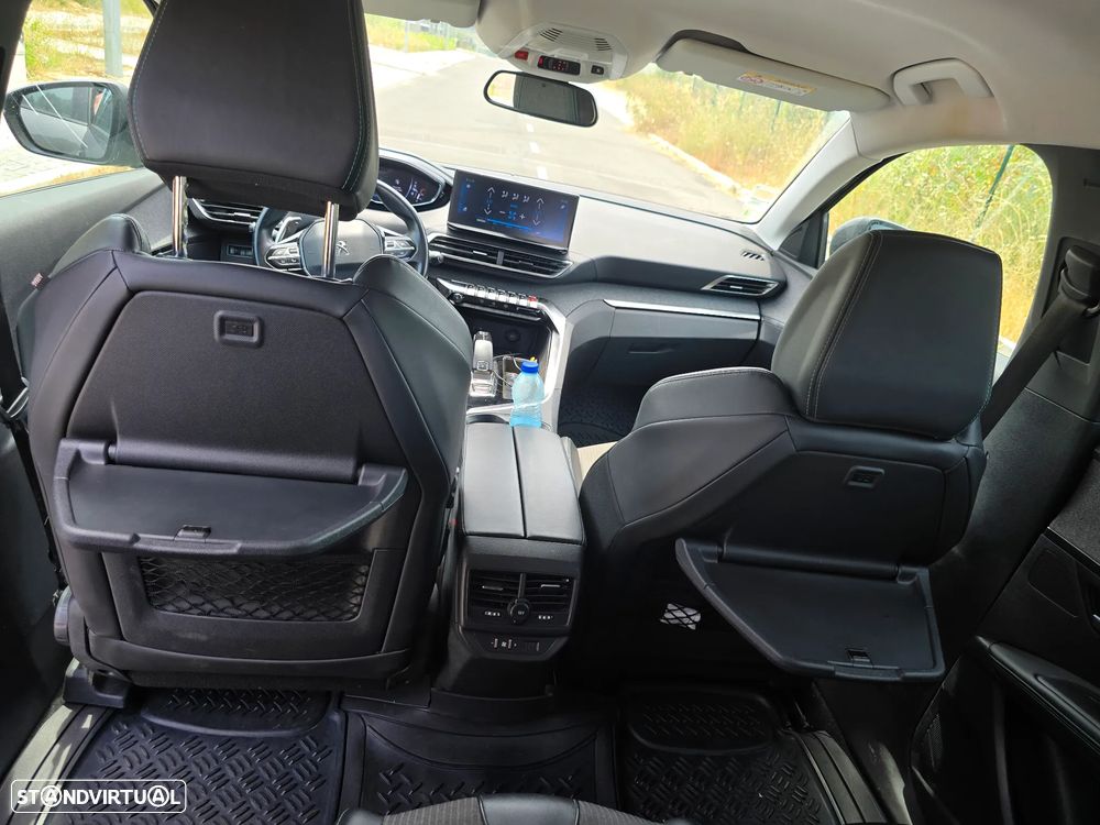 Peugeot 5008 1.2 PureTech Allure Pack EAT8 - 13