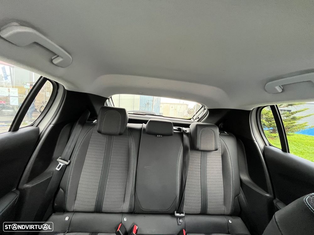 Peugeot e-208 50 kWh Allure Pack - 49