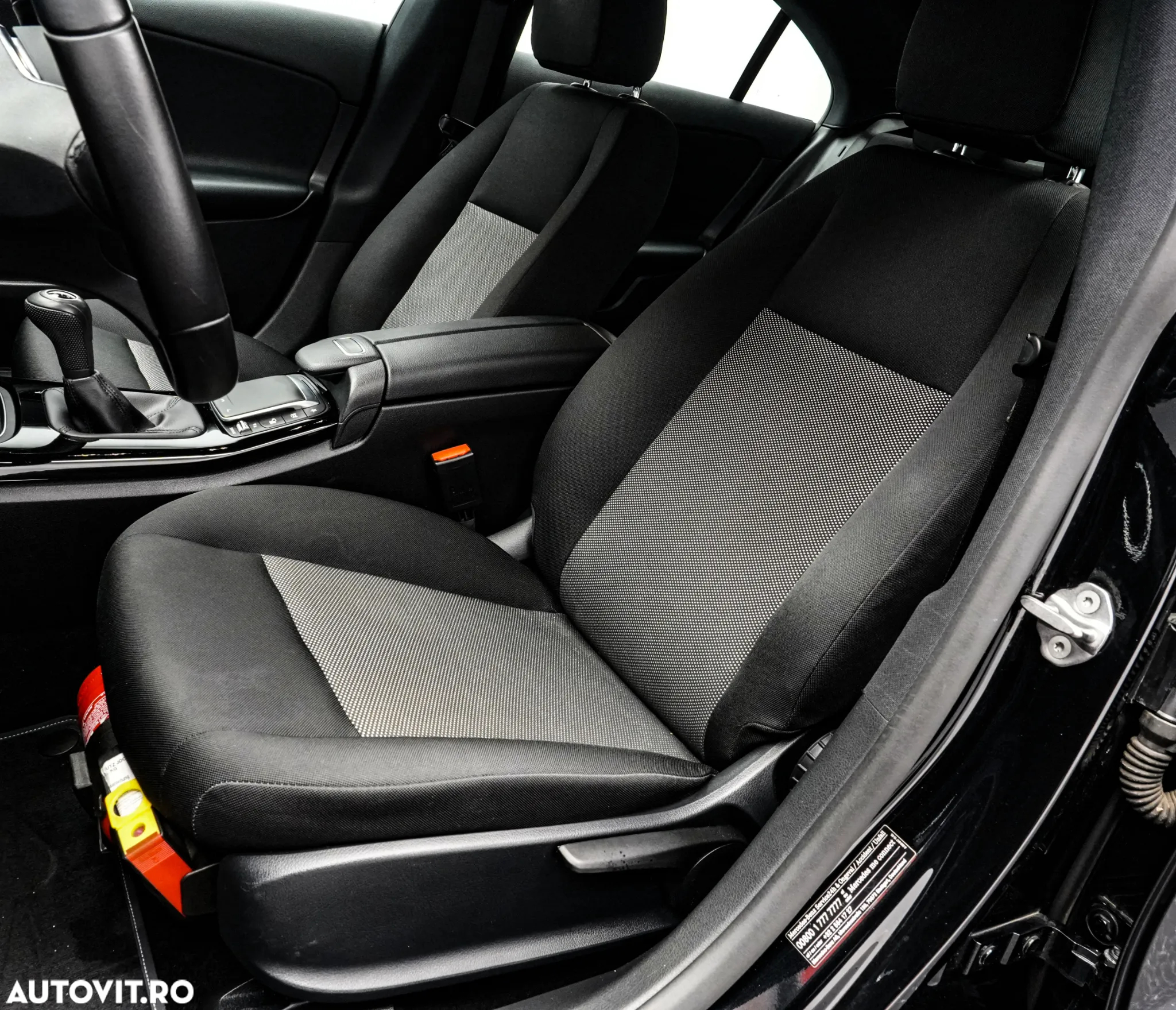 Mercedes-Benz CLA 200 Coupe - 11