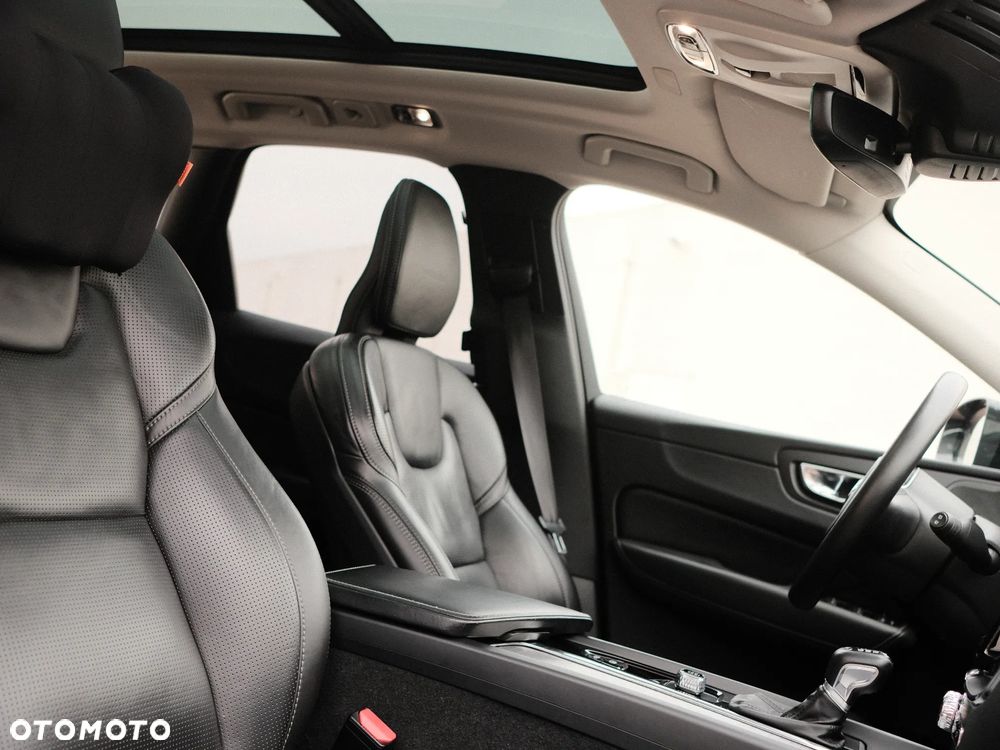 Volvo XC 60 D4 Inscription - 9