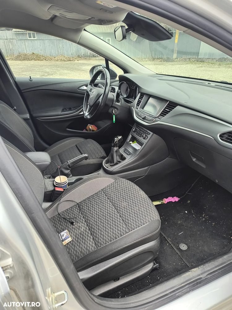 Opel Astra 1.5 D Start/Stop Business Edition - 4