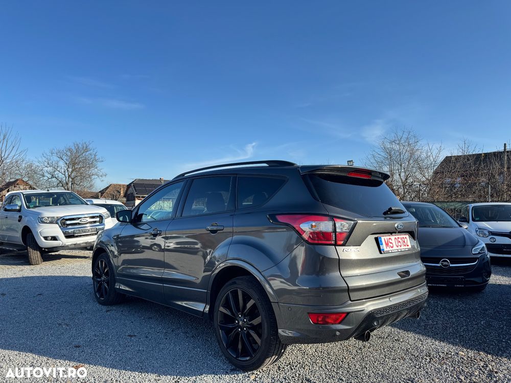 Ford Kuga 2.0 TDCi 4x4 Aut. ST-Line - 6