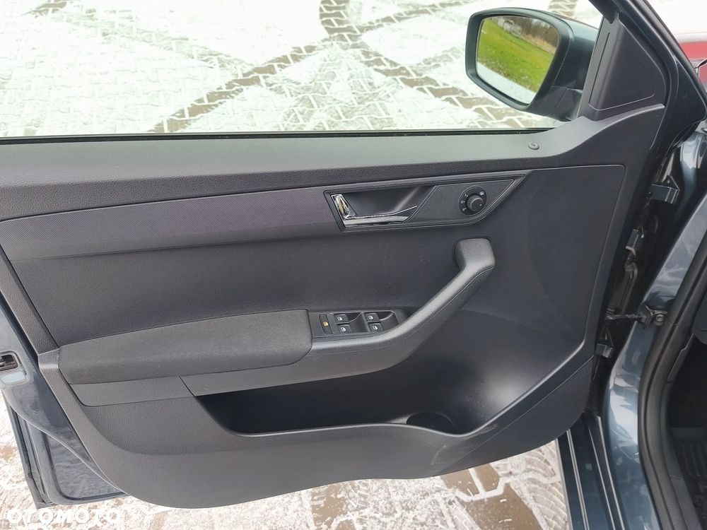 Skoda Fabia 1.2 TSI DSG Edition - 22