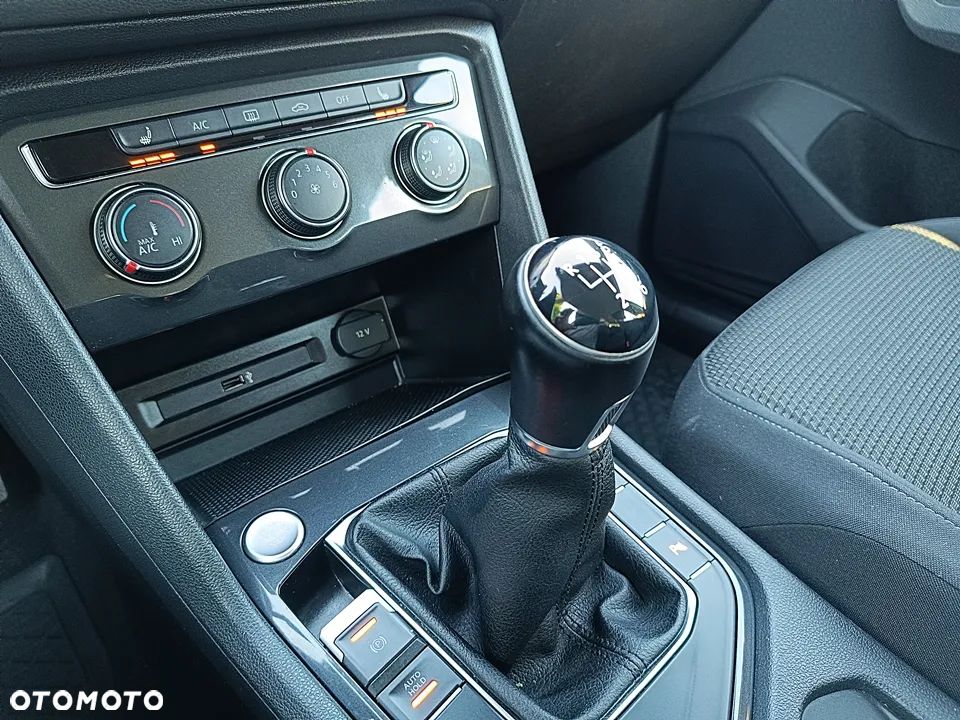 Volkswagen Tiguan 2.0 TDI BMT SCR Trendline - 31