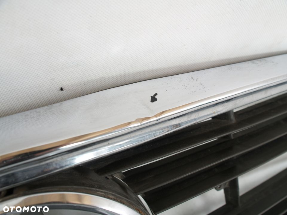 Mercedes SL R107 Atrapa Grill SLC - 2