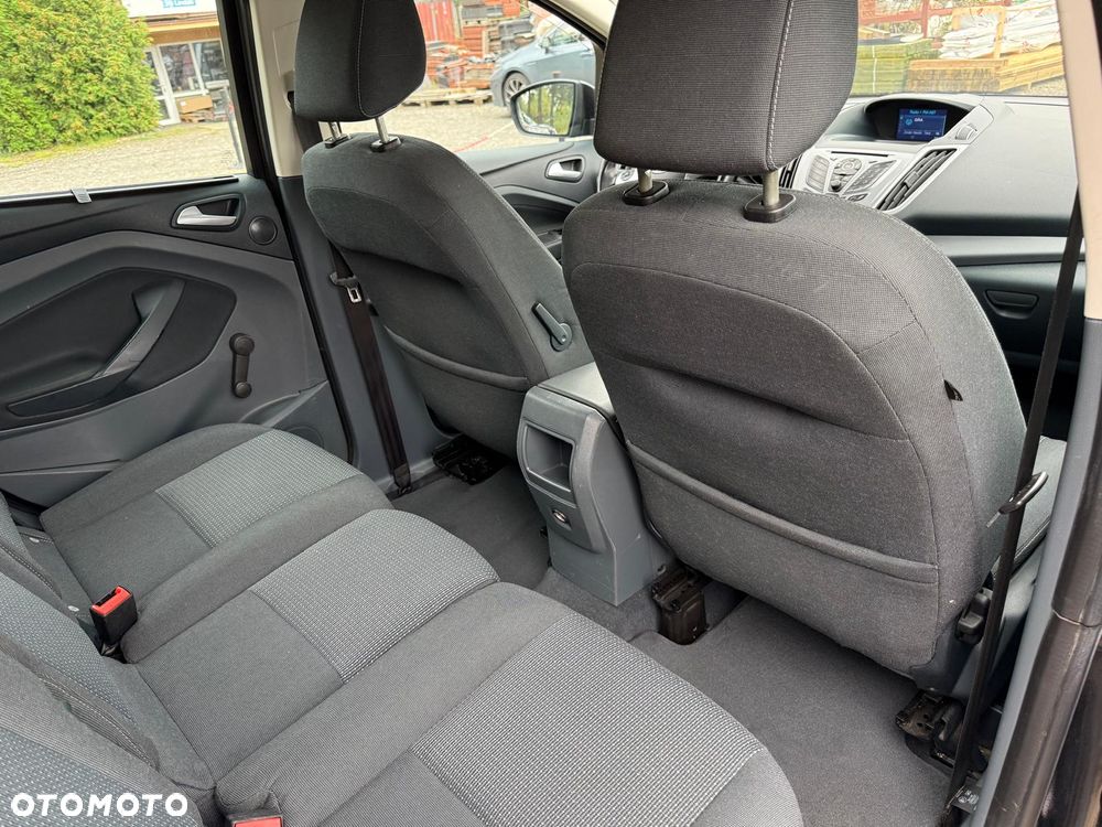 Ford C-MAX - 16