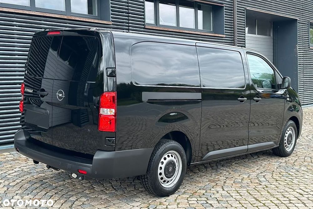 Opel Vivaro XL L2H1 2.2 150KM - 6
