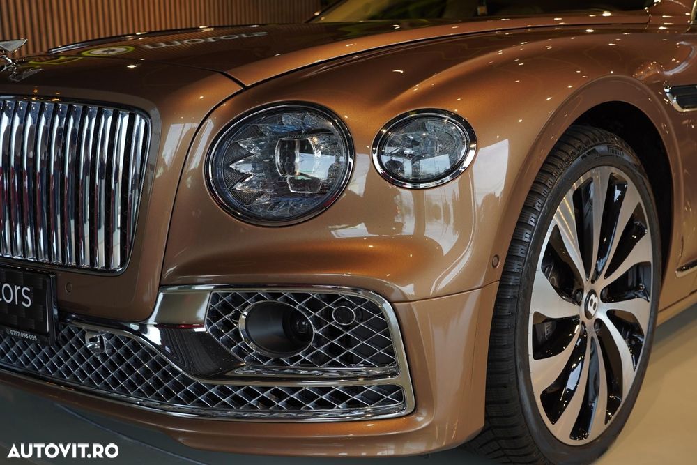 Bentley Flying Spur - 36