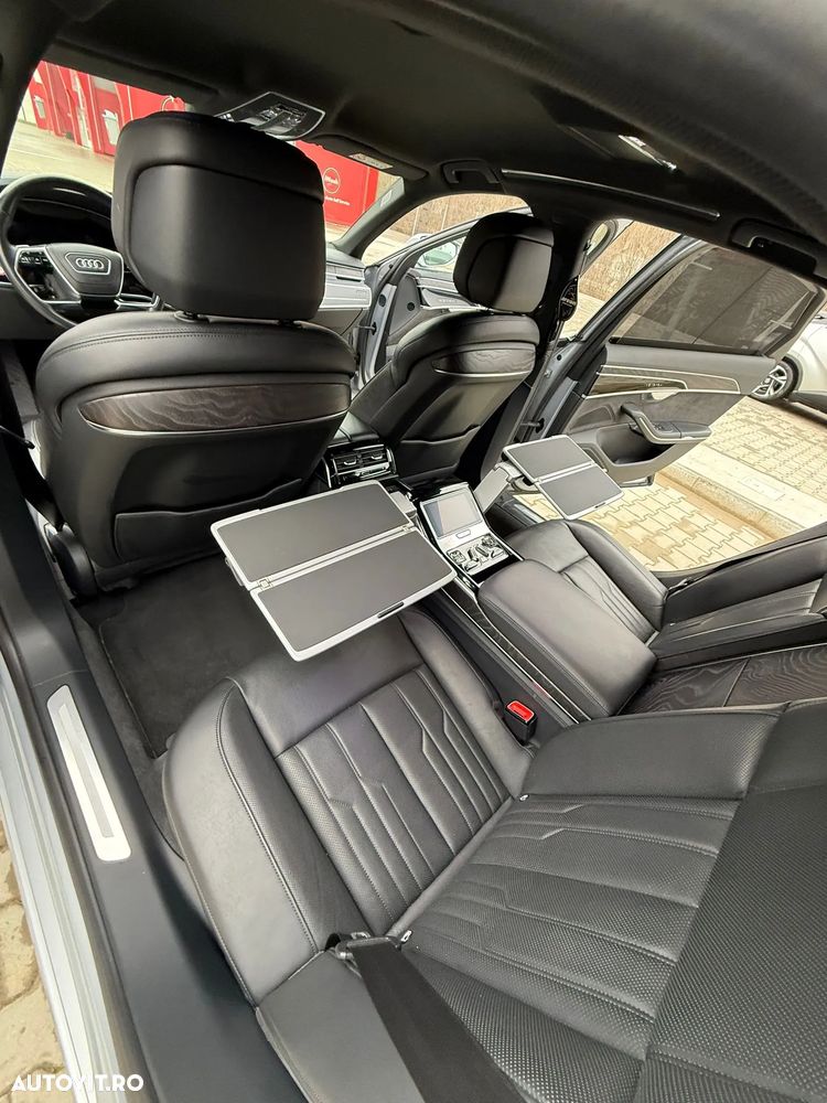 Audi A8 - 6
