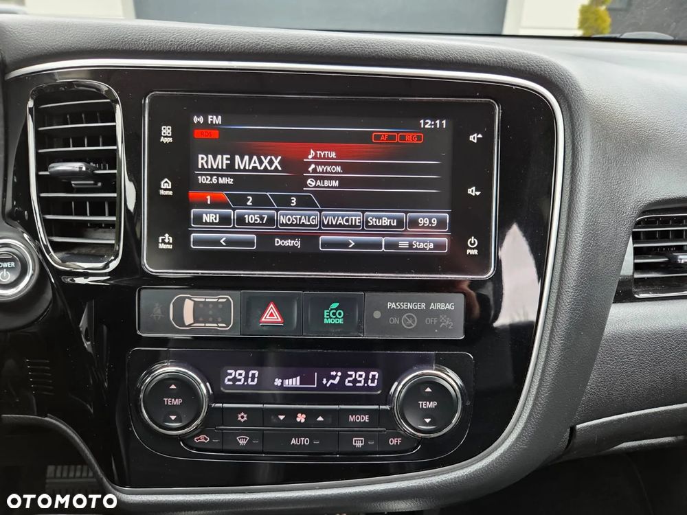 Mitsubishi Outlander 2.0 4WD - 22