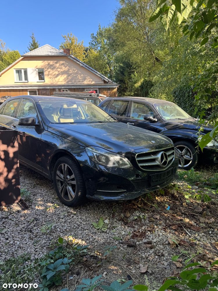 Mercedes-Benz Klasa E 220 BlueTEC 7G-TRONIC Elegance - 3