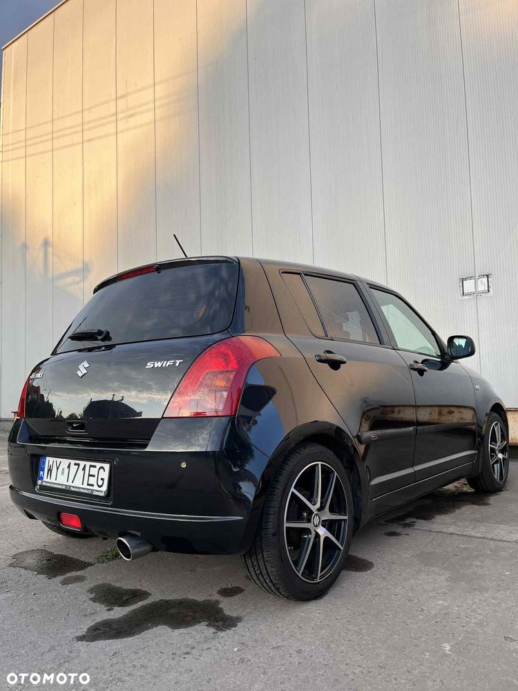 Suzuki Swift - 3