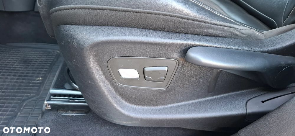 Renault Scenic ENERGY TCe 130 S&S LIMITED - 8