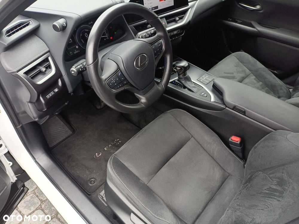Lexus UX 250h GPF Business 2WD - 20