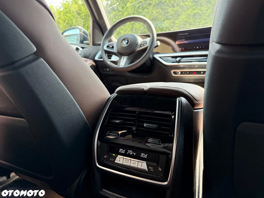 BMW X5 xDrive40i - 20