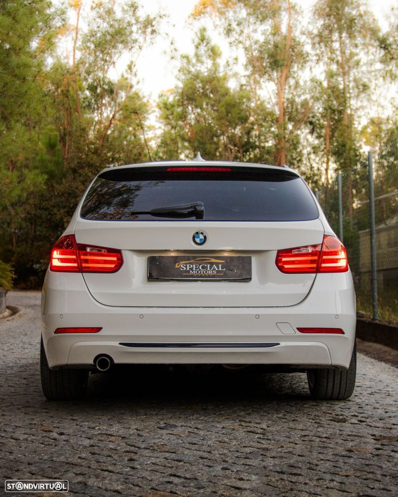 BMW 318 d Touring Auto Line Sport - 11