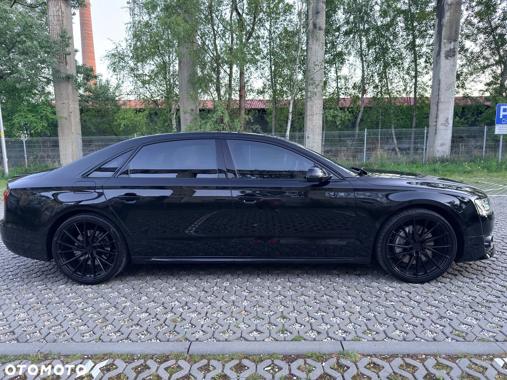 Audi A8 - 2