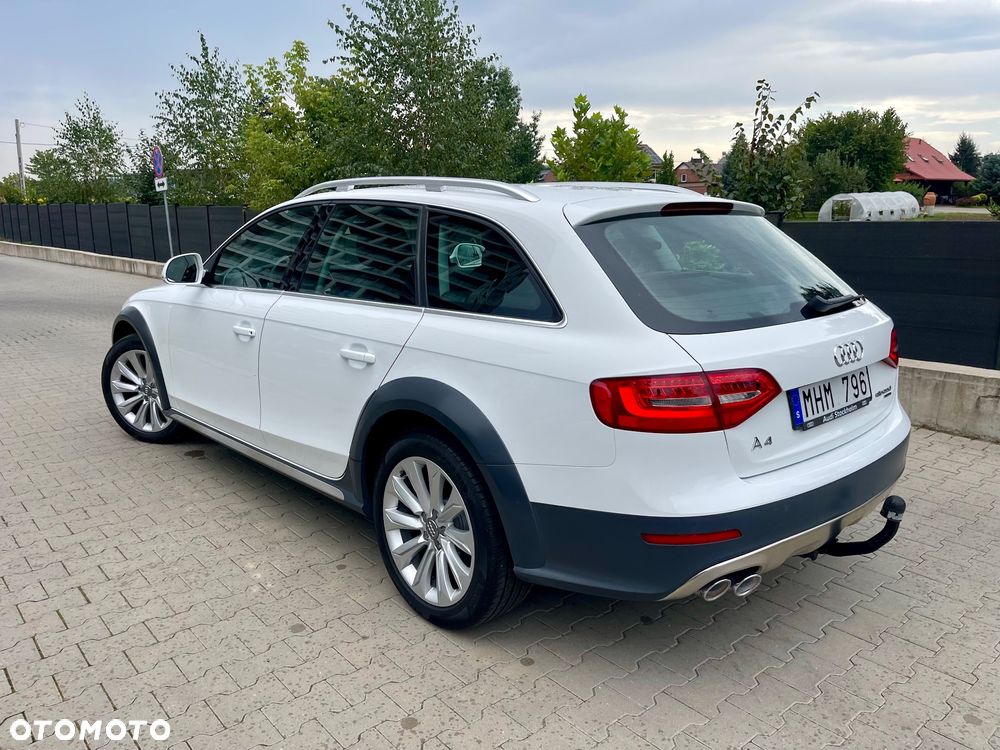 Audi A4 Allroad 2.0 TDI Quattro - 9