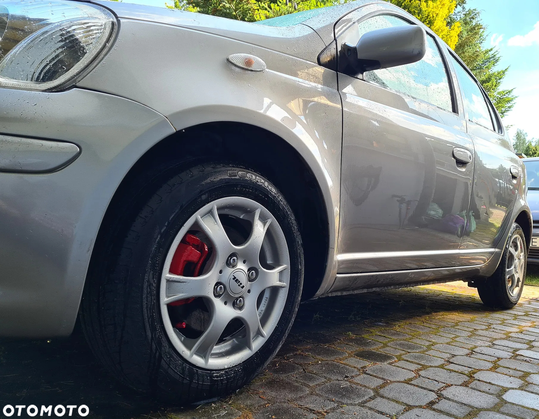 Toyota Yaris 1.3 Sol - 3