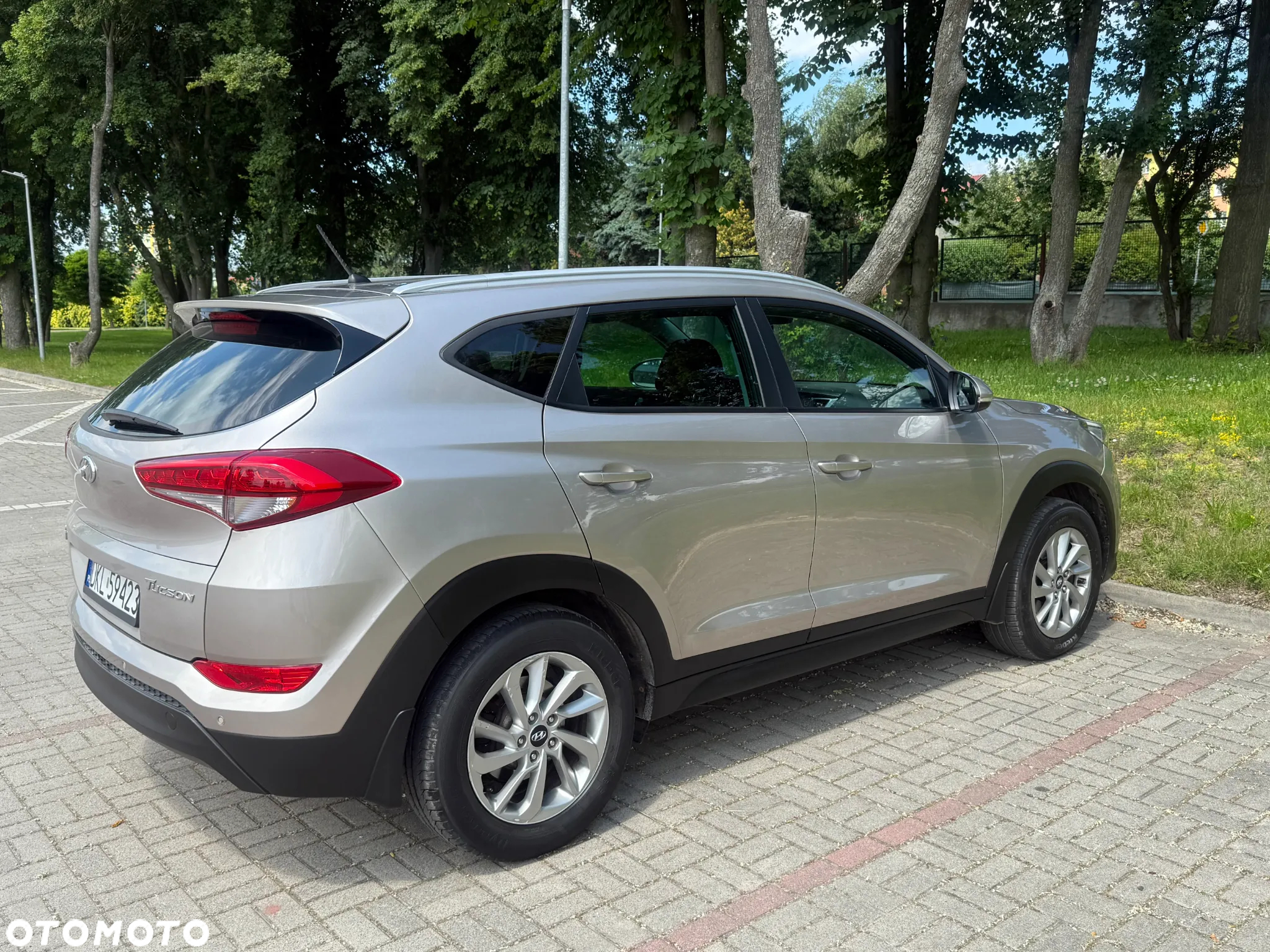Hyundai Tucson 1.7 CRDI BlueDrive Comfort 2WD - 3