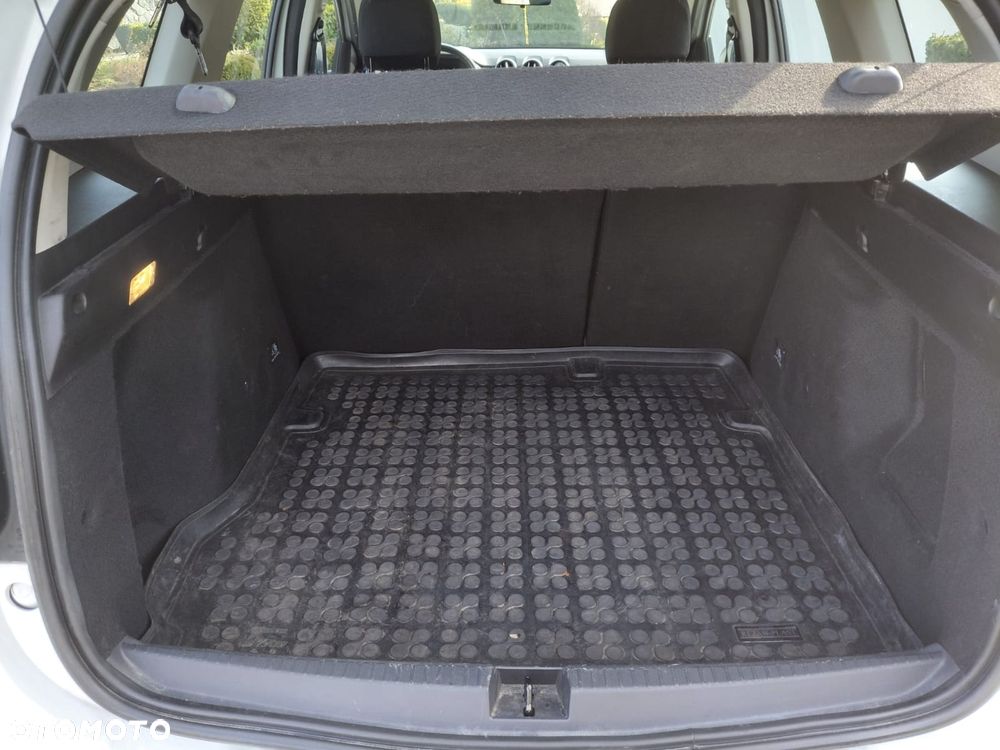 Dacia Duster 1.0 TCe Essential - 12