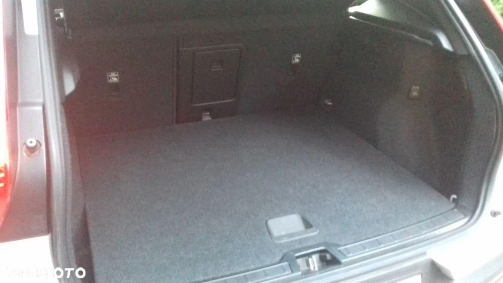 Volvo XC 40 - 23