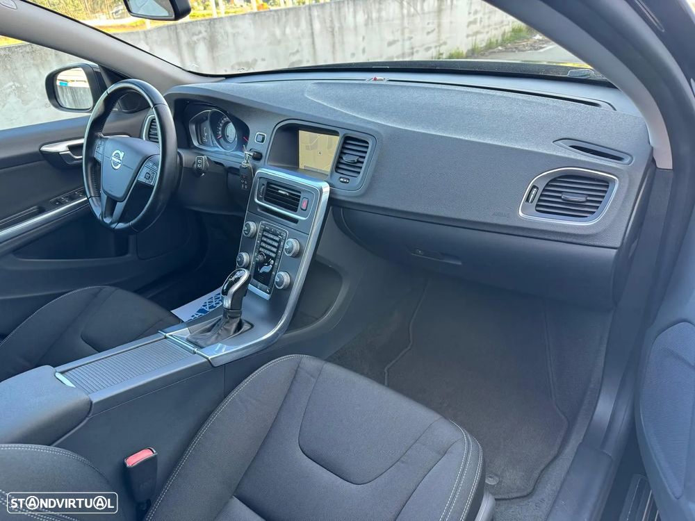 Volvo V60 1.6 D2 Drive Kinetic Powershift Start/Stop - 7