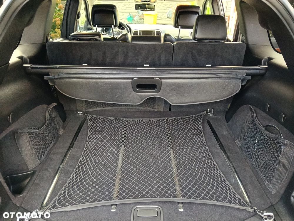 Jeep Grand Cherokee - 9