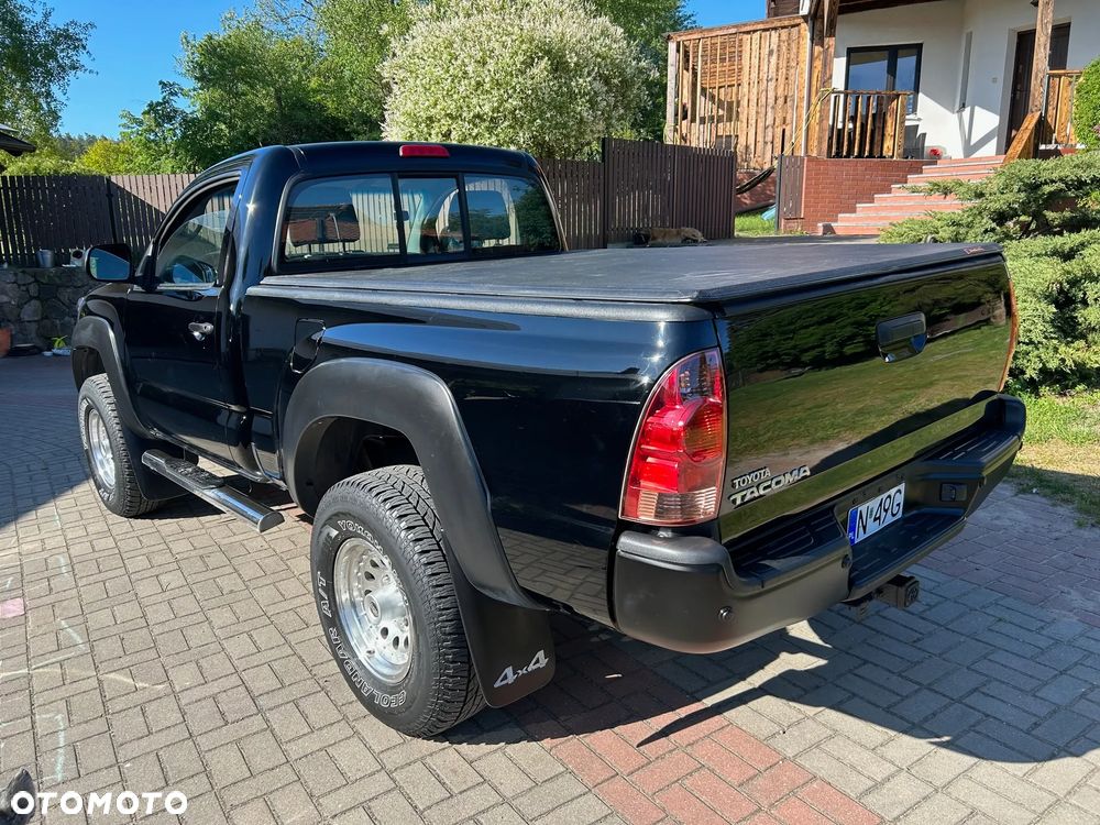 Toyota TACOMA - 10