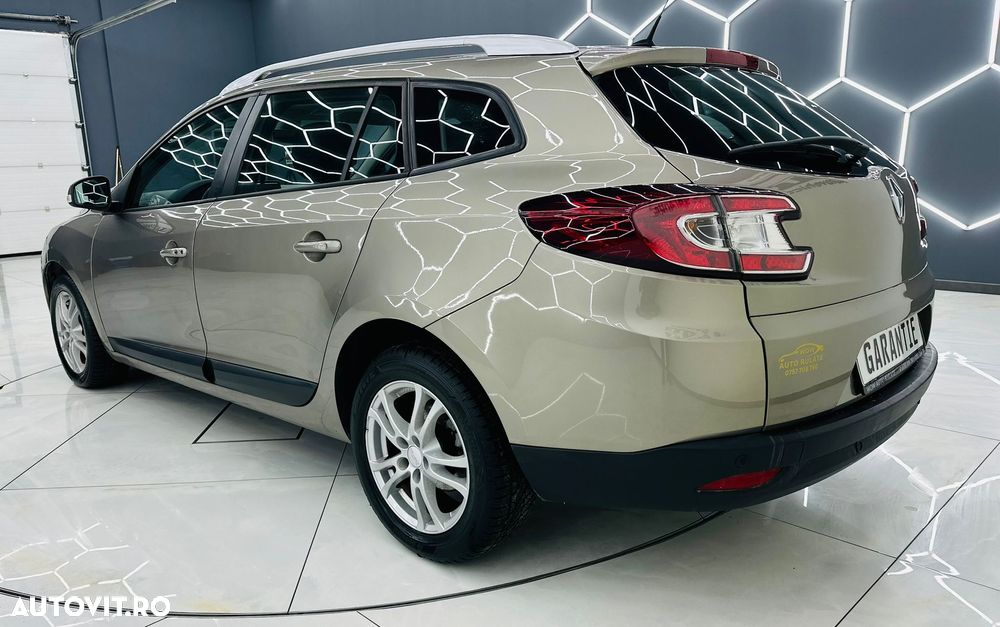 Renault Megane ENERGY dCi 110 Start & Stop Expression - 3