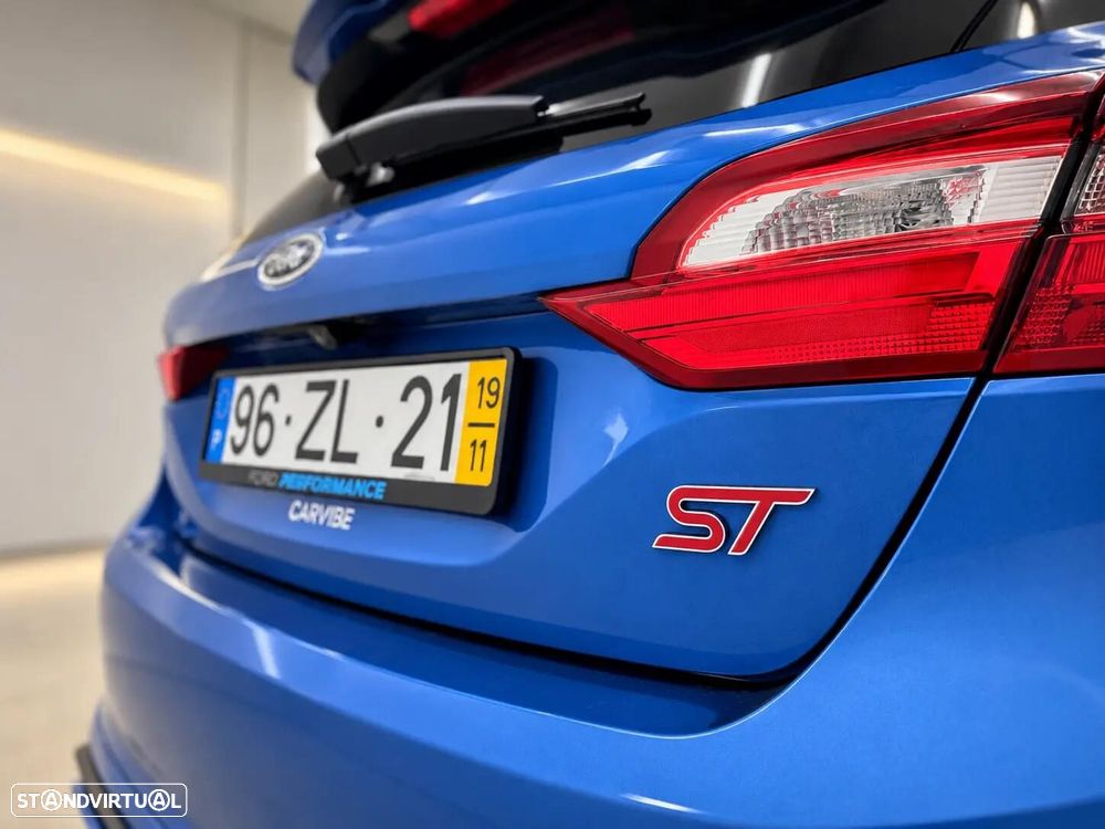 Ford Fiesta 1.5 EcoBoost ST - 18