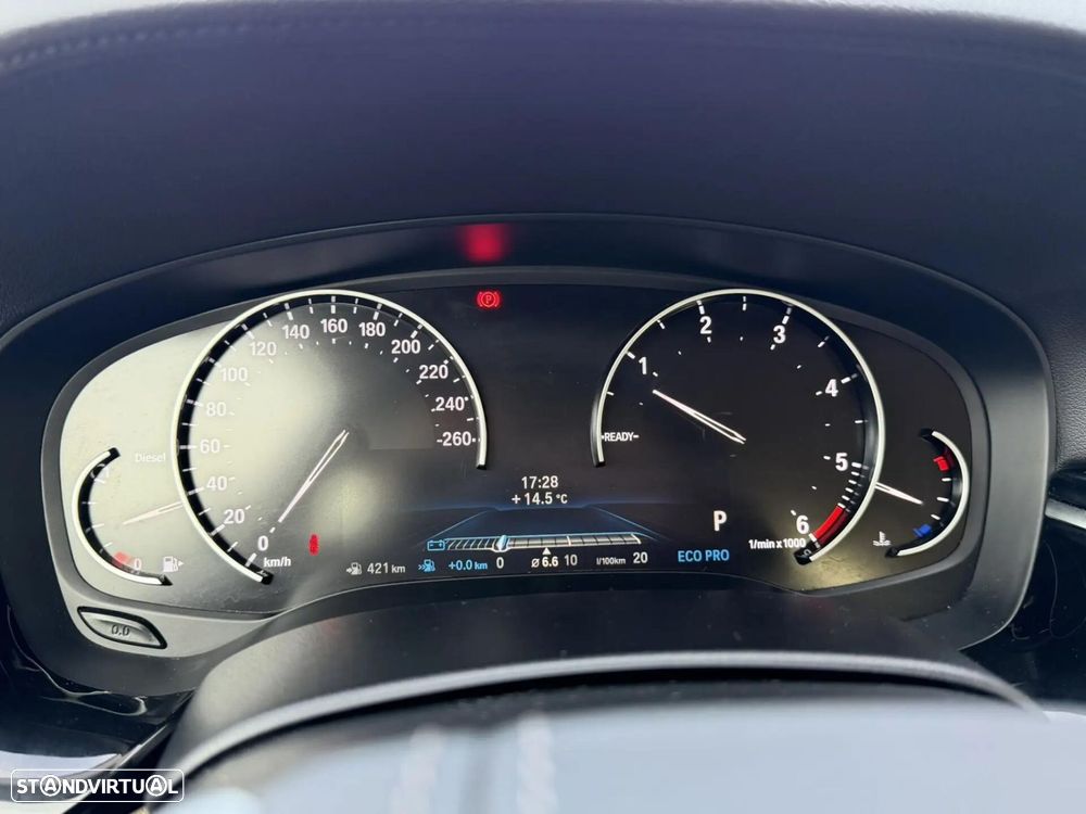 BMW 520 d Line Luxury Auto - 30