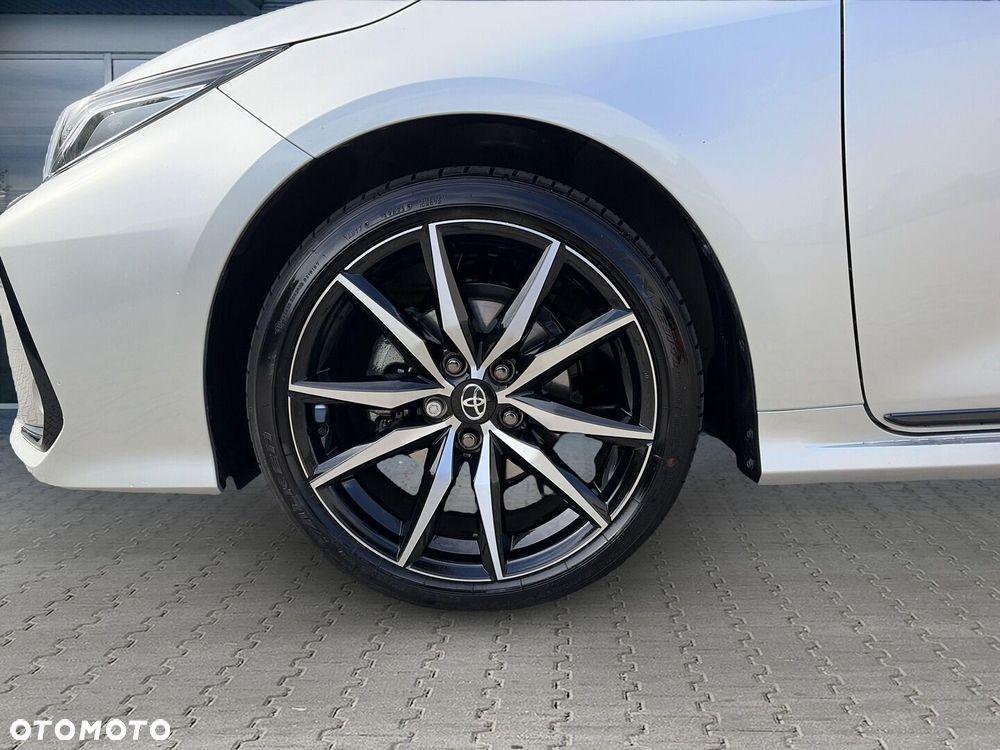 Toyota Corolla 1.8 Hybrid GR Sport - 29