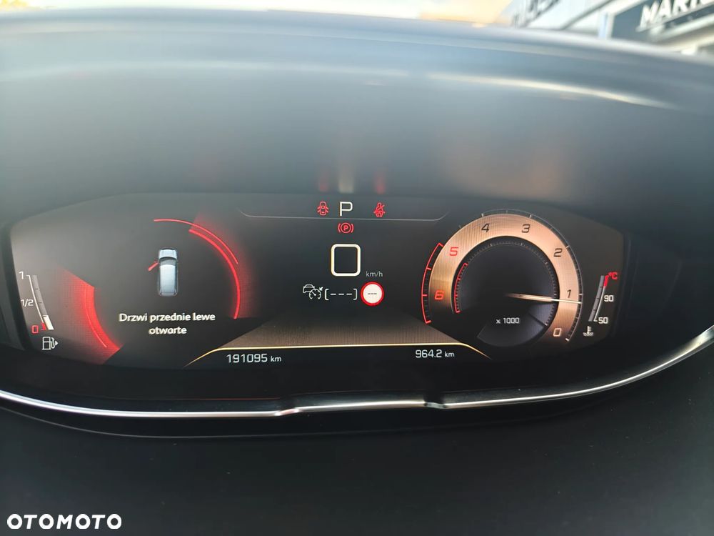 Peugeot 5008 2.0 BlueHDi GT S&S EAT8 - 10
