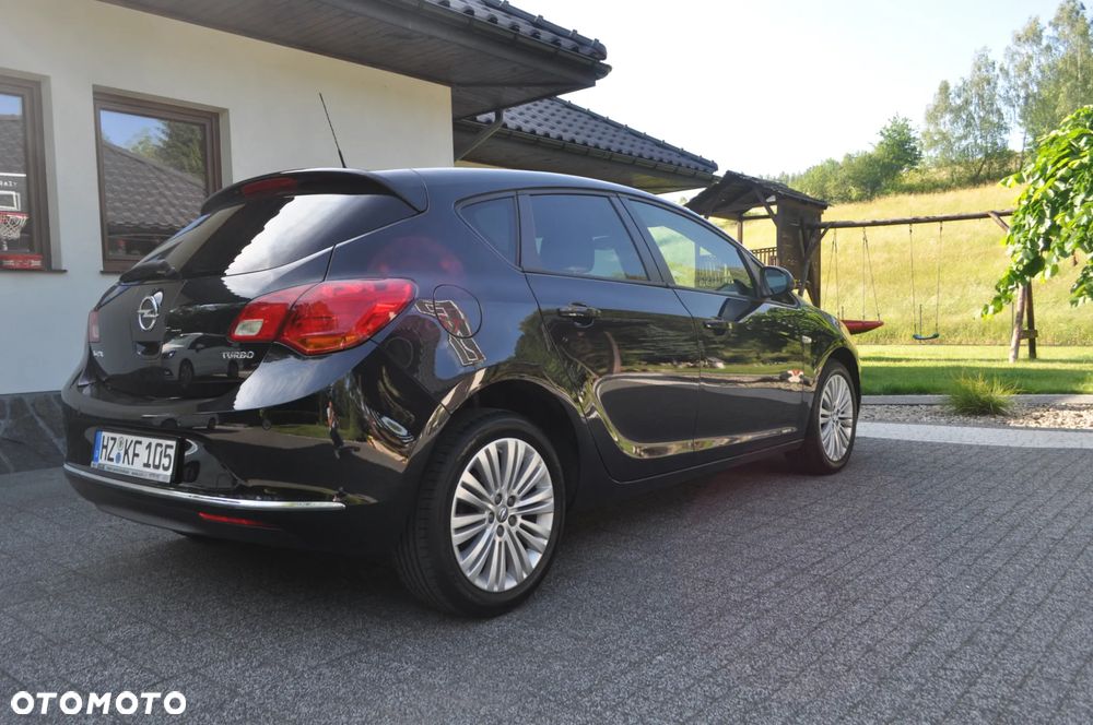 Opel Astra 1.4 Turbo Cosmo - 14