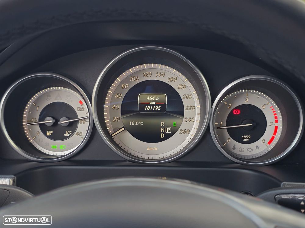 Mercedes-Benz E 250 BlueTEC 9G-TRONIC Edition - 11