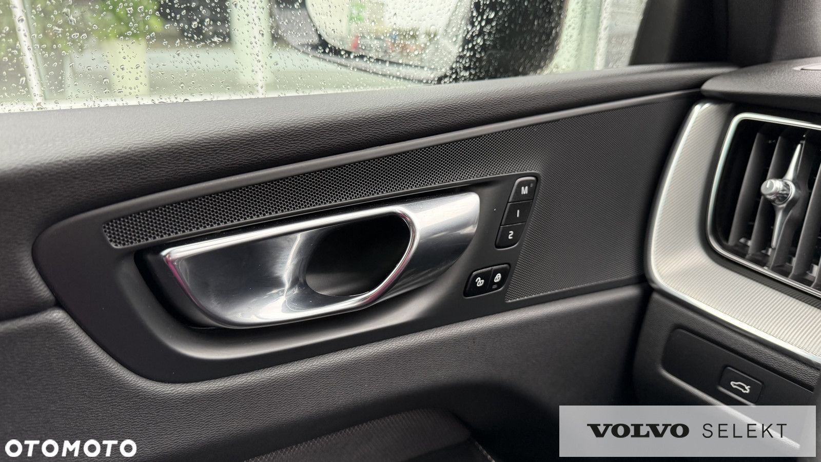 Volvo XC 60 - 18