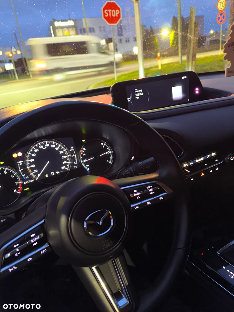 Mazda CX-30 2.0 mHEV Hikari 2WD - 11