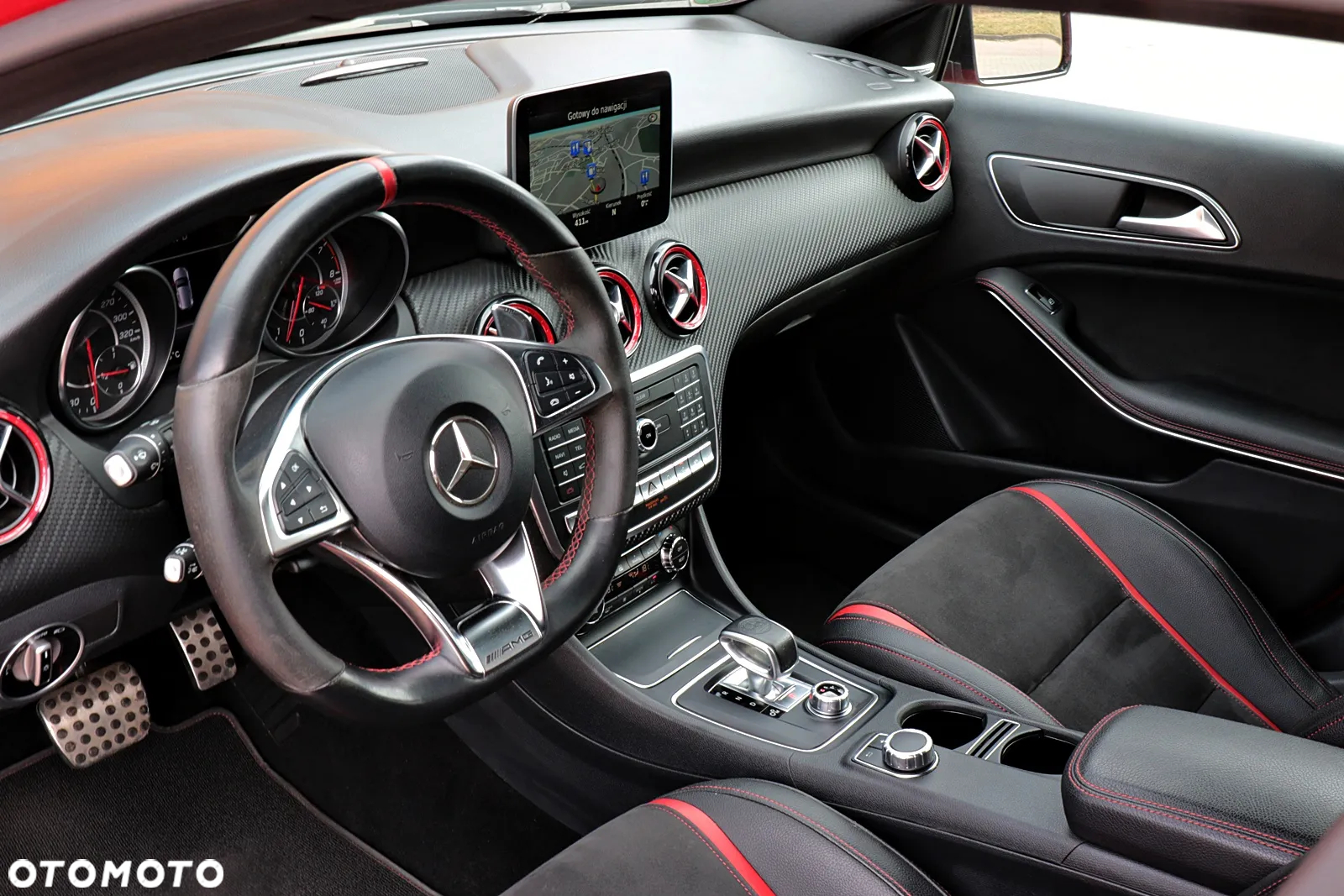 Mercedes-Benz Klasa A AMG 45 4Matic AMG Speedshift 7G-DCT - 23