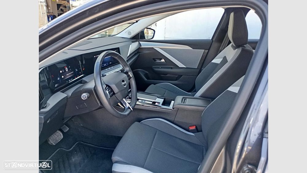 Opel Astra 1.5 D Edition AT8 - 5