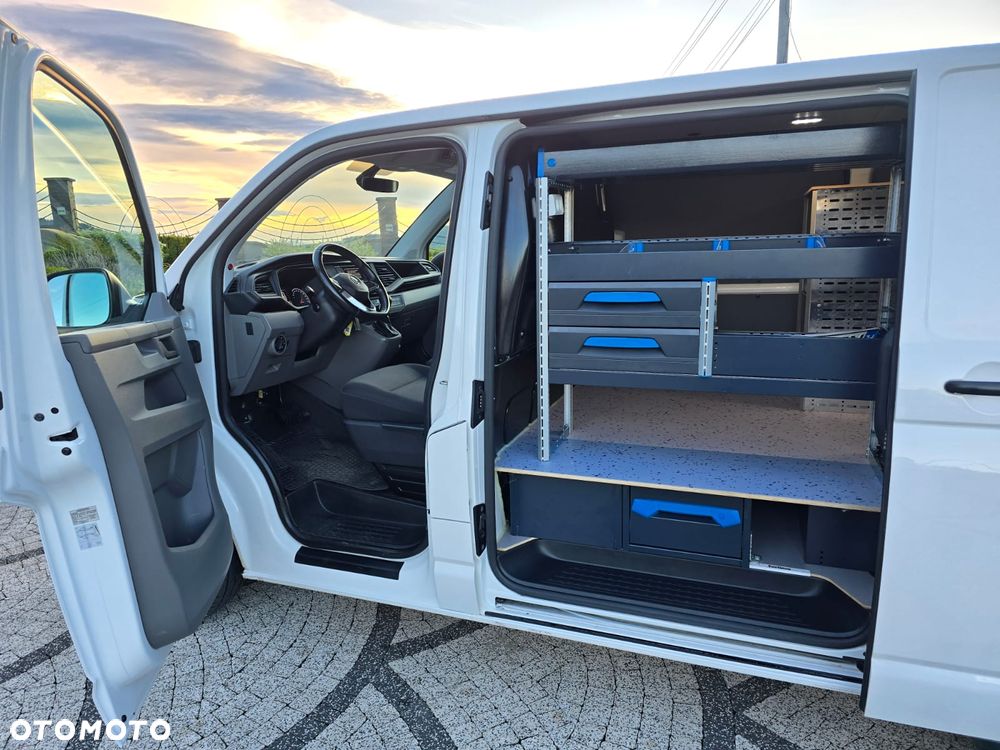 Volkswagen Transporter - 3